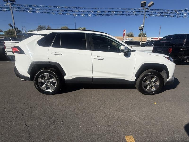 Toyota RAV4 Hybrid XLE AWD (Natl) 2025