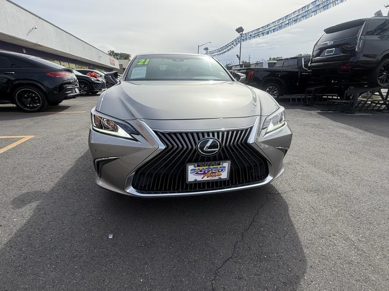 Lexus ES ES 250 AWD 2021