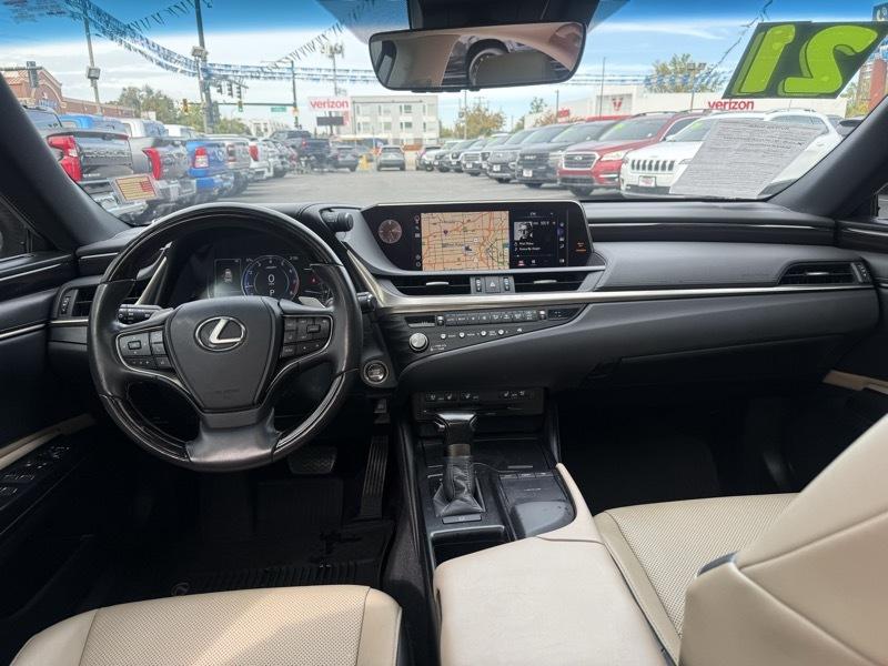 Lexus ES ES 250 AWD 2021