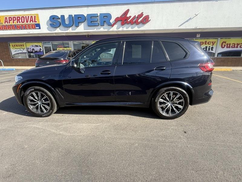 BMW X5 M50i Sports Activity Vehicle 2021