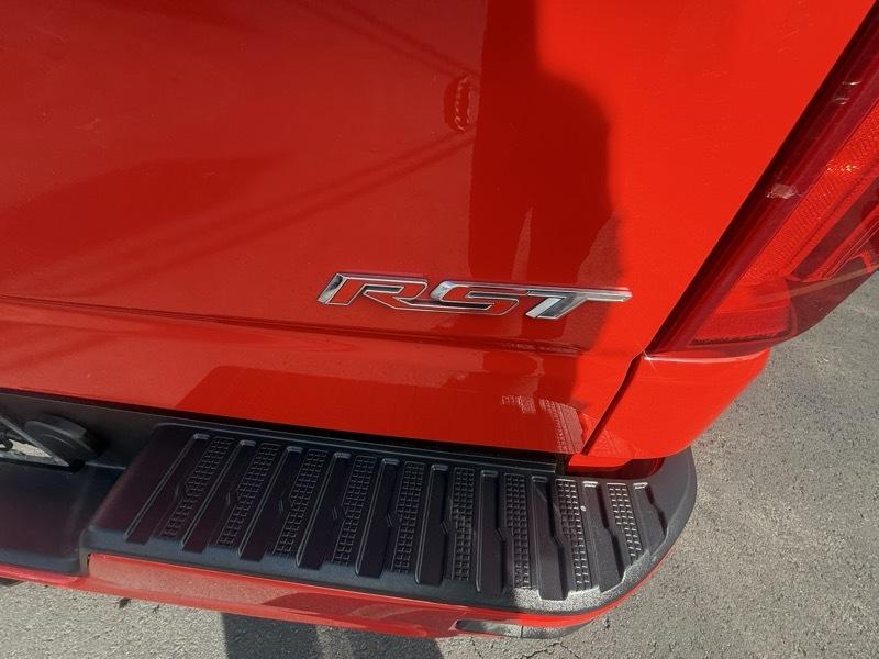 Chevrolet Silverado 1500 4WD Crew Cab 147" RST 2020