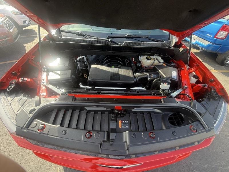 Chevrolet Silverado 1500 4WD Crew Cab 147" RST 2020