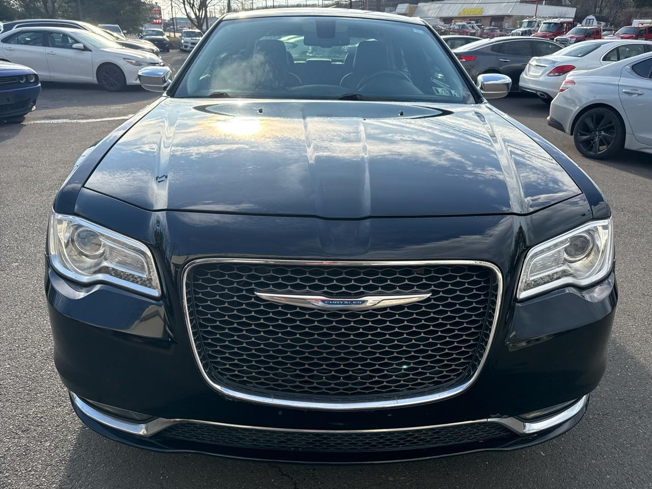 Chrysler 300 Limited RWD 2018