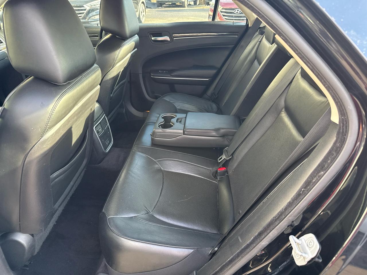 Chrysler 300 Limited RWD 2018