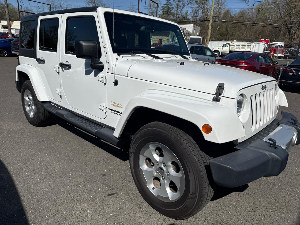 Jeep Wrangler Unlimited Sahara 4WD 2014