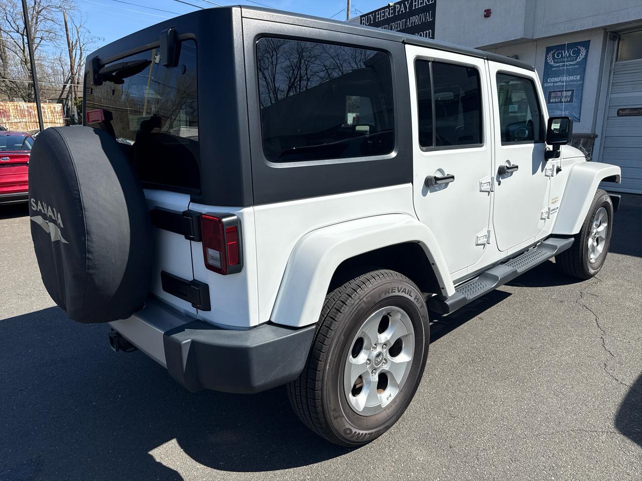 Jeep Wrangler Unlimited Sahara 4WD 2014