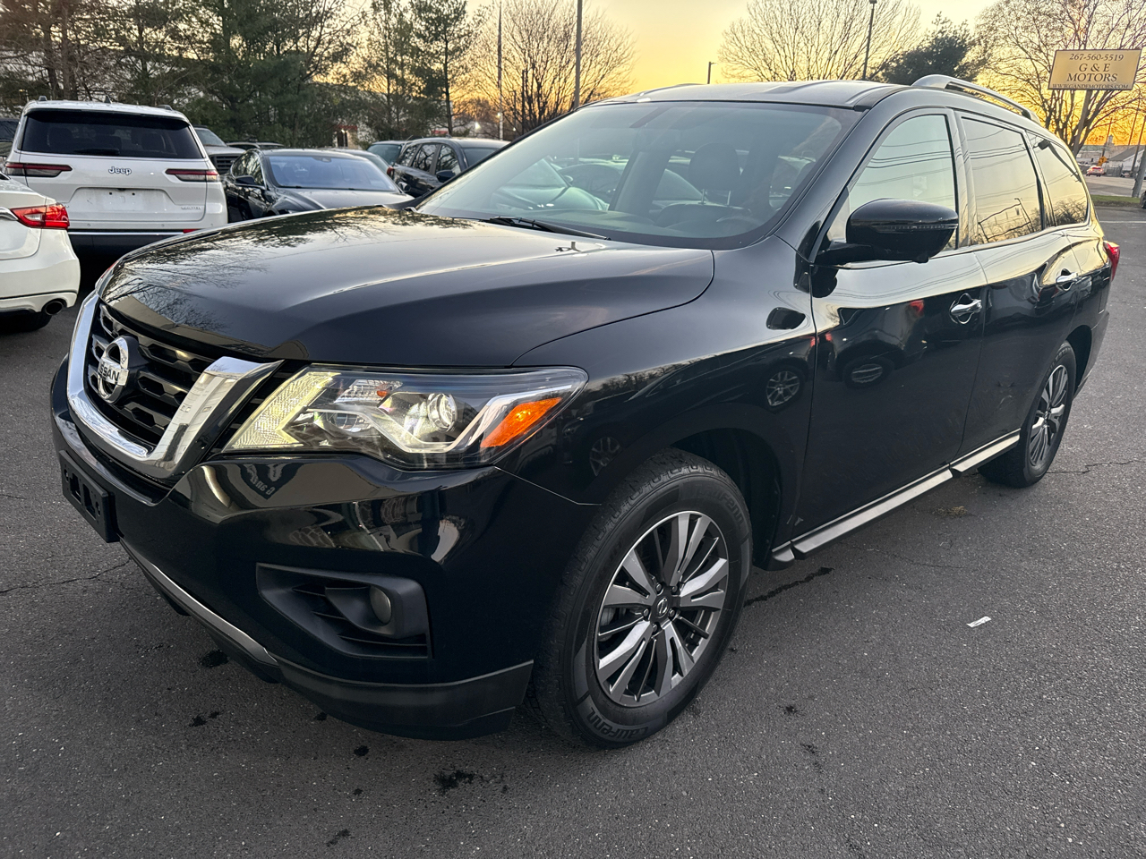 Nissan Pathfinder SL 4WD 2020