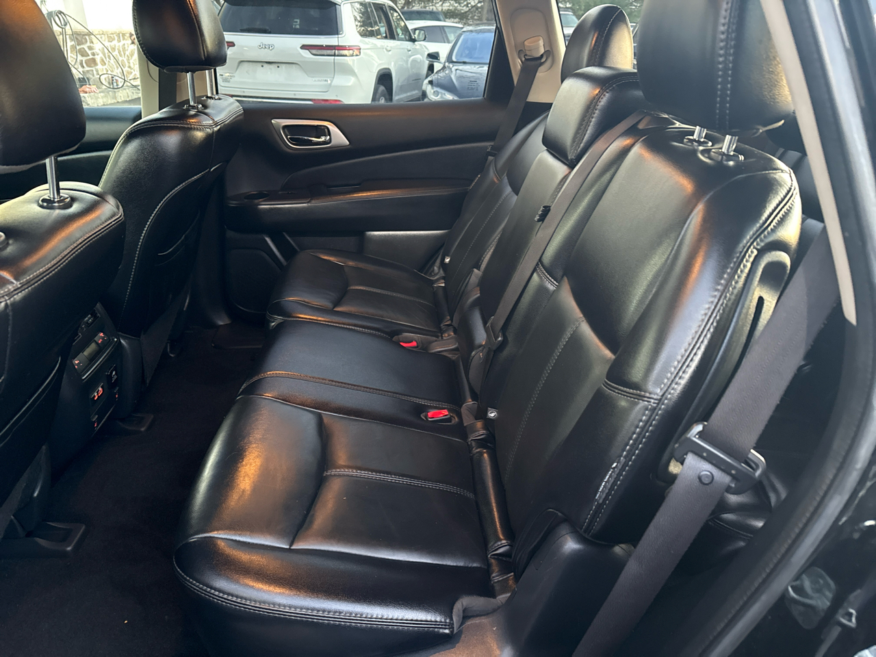 Nissan Pathfinder SL 4WD 2020