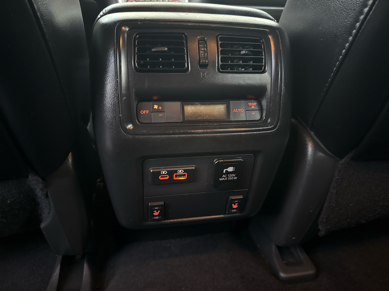 Nissan Pathfinder SL 4WD 2020