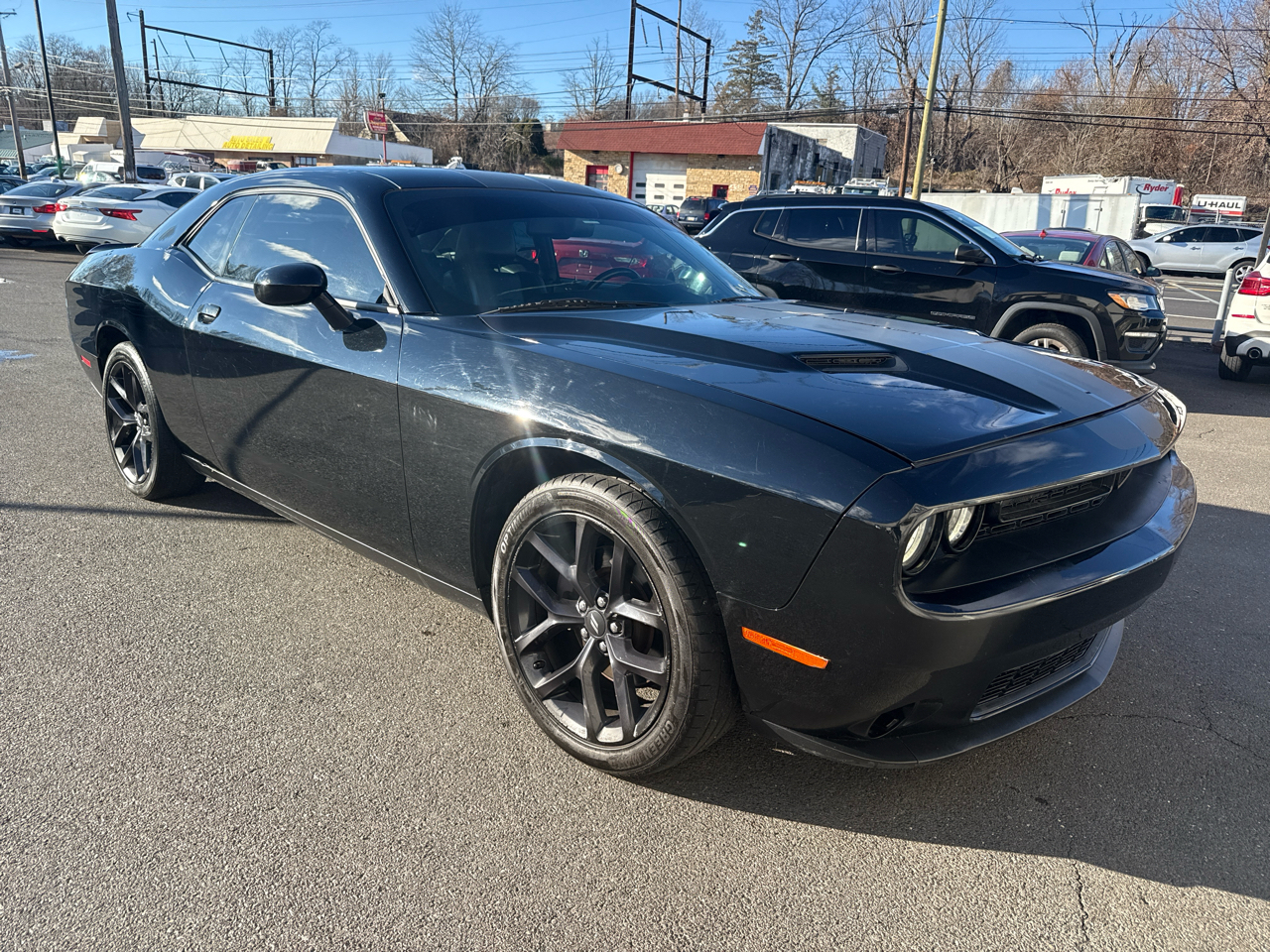 2021 Dodge Challenger SXT