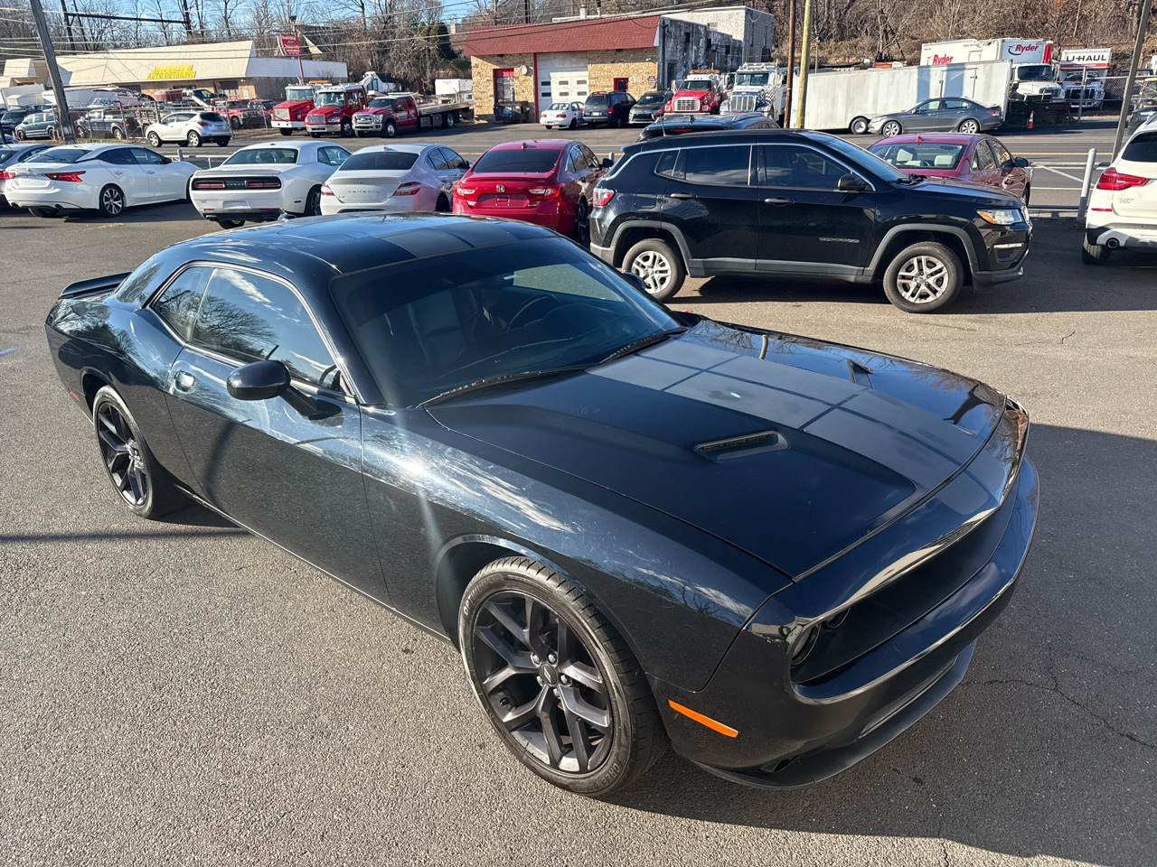 Dodge Challenger SXT 2021