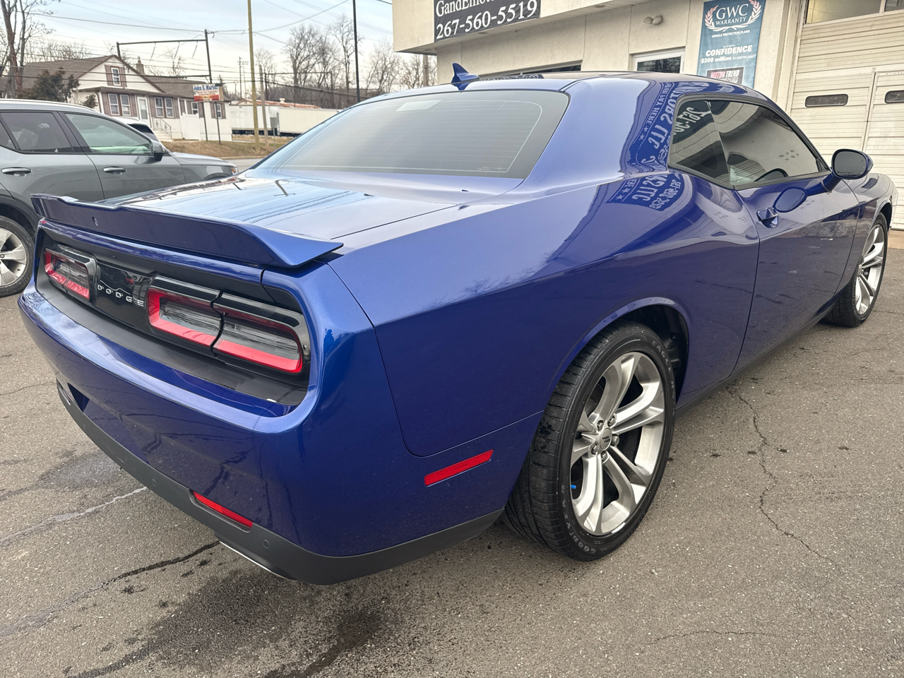 Dodge Challenger GT 2022