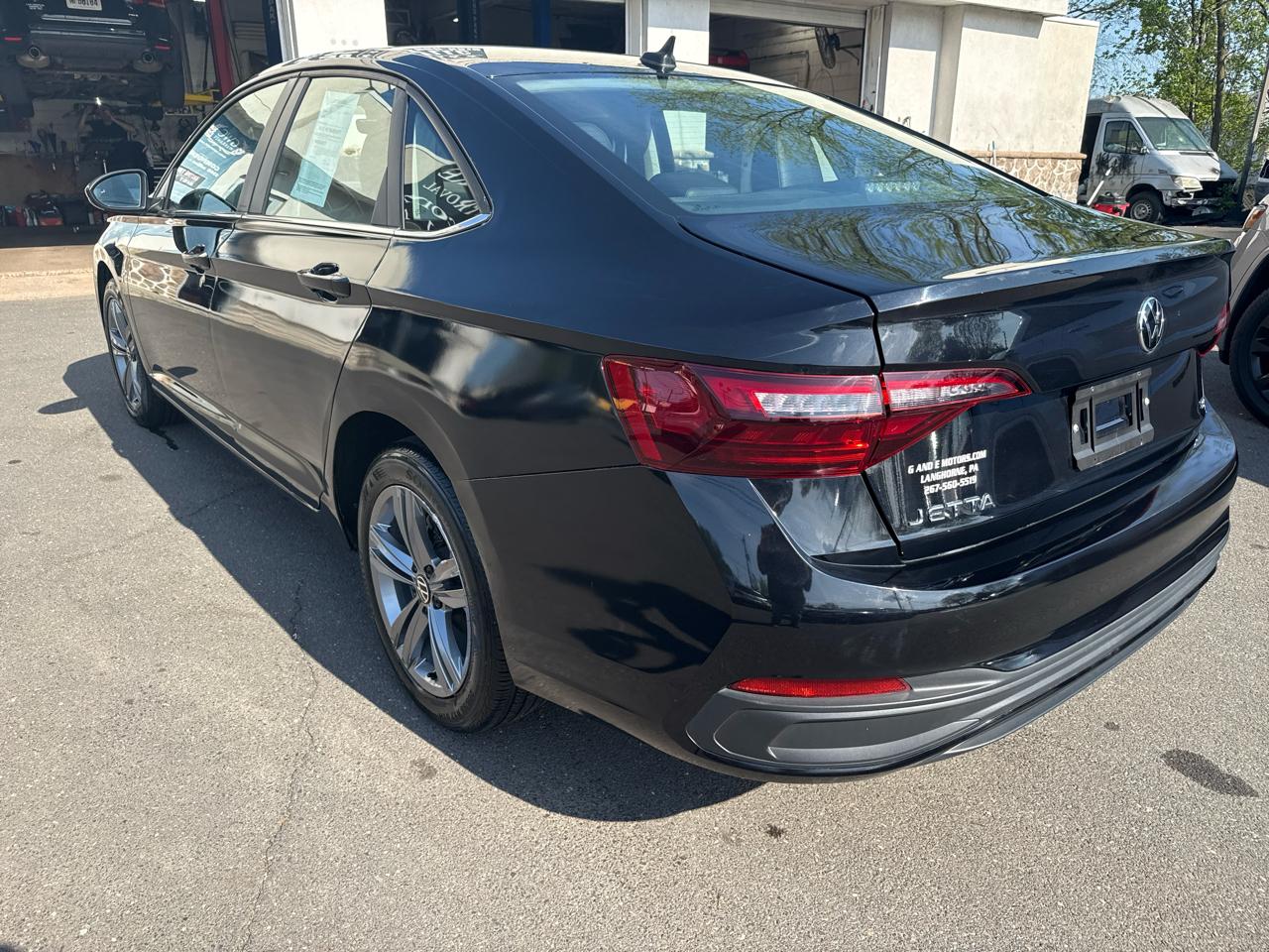 Volkswagen Jetta SE 2024