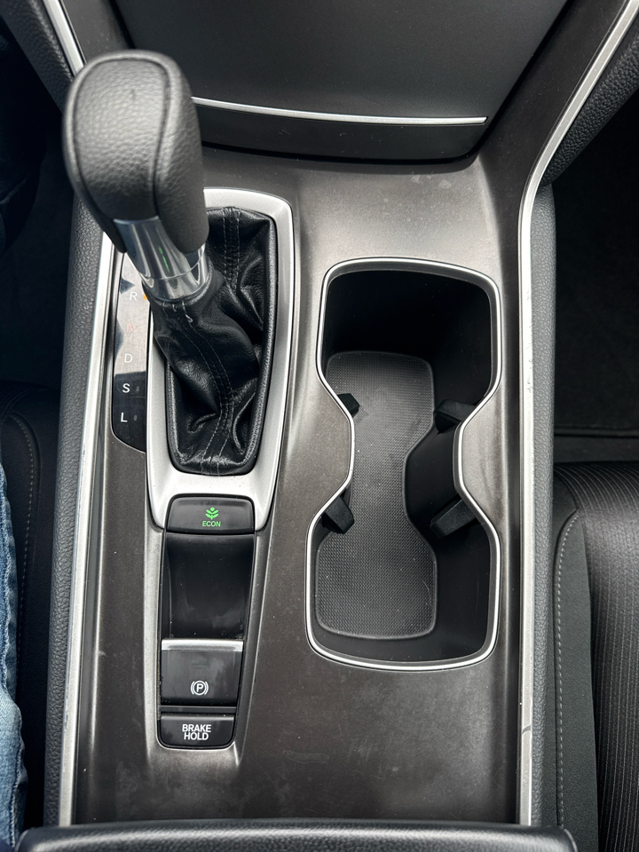 Honda Accord LX CVT 2018