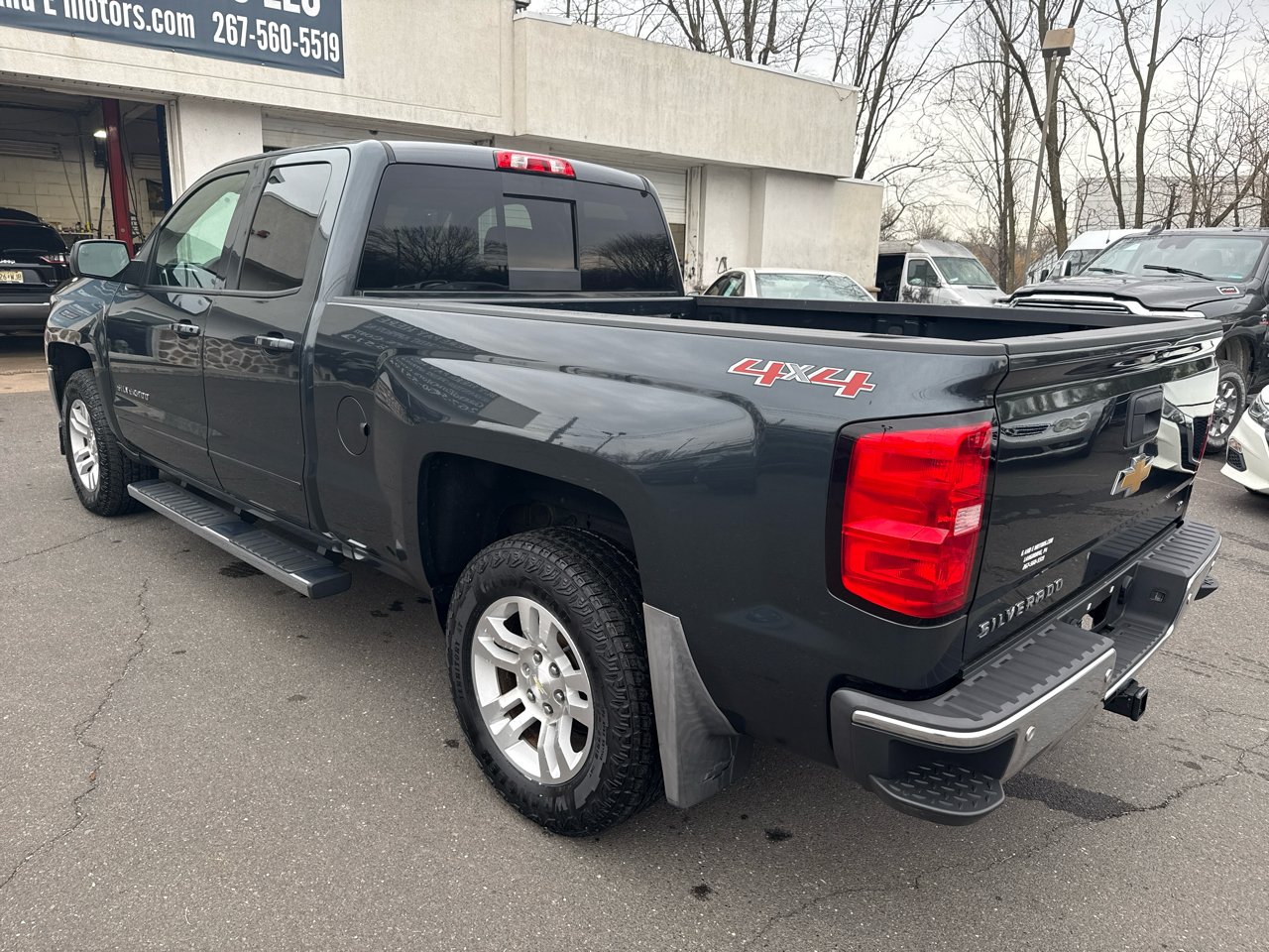 Chevrolet Silverado 1500 1LT Crew Cab 4WD 2017