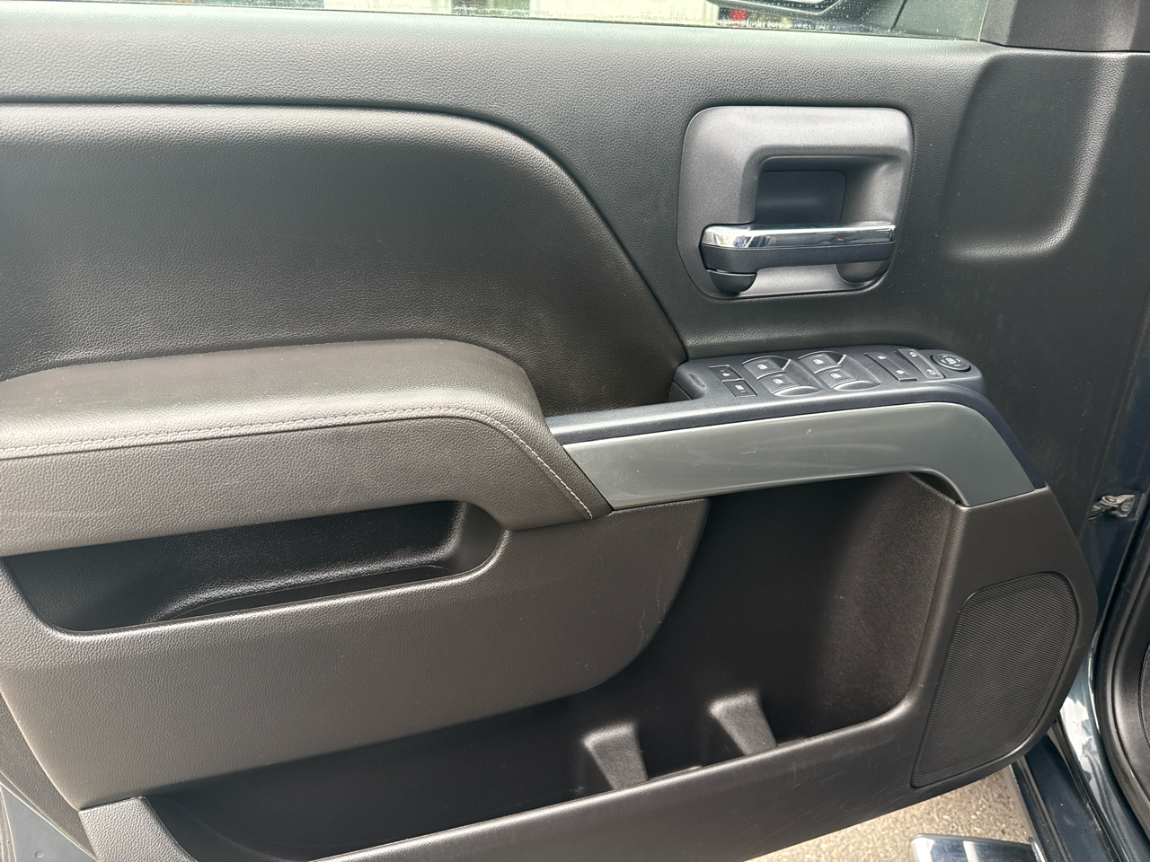 Chevrolet Silverado 1500 1LT Crew Cab 4WD 2017