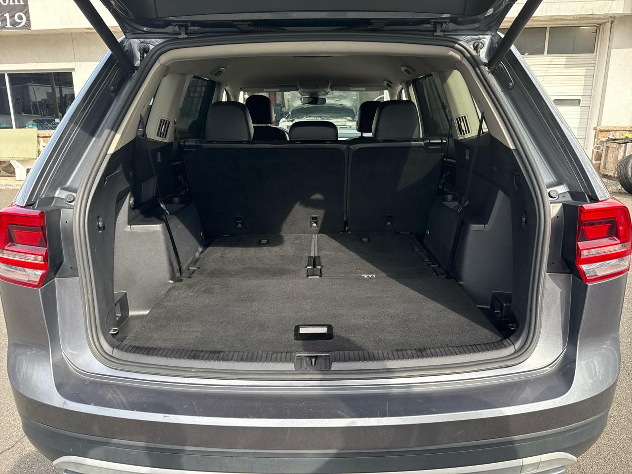 Volkswagen Atlas V6 SE w/Technology 2019