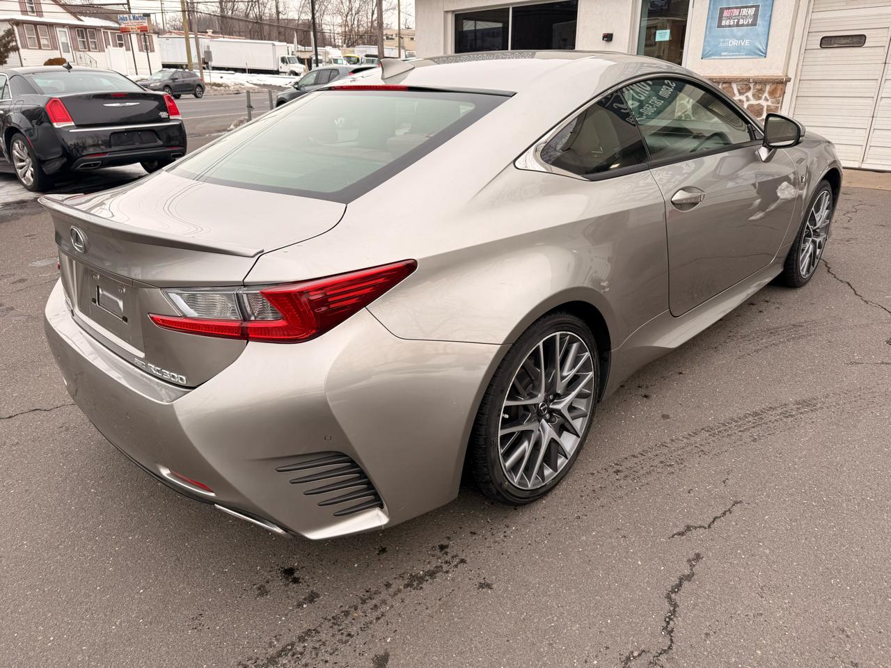Lexus RC 300 F SPORT 2016