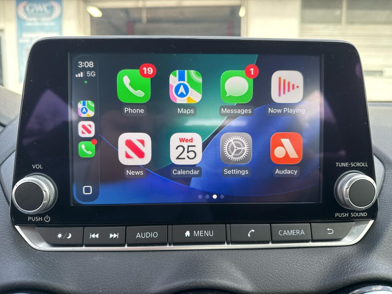 Nissan Sentra SV 2023