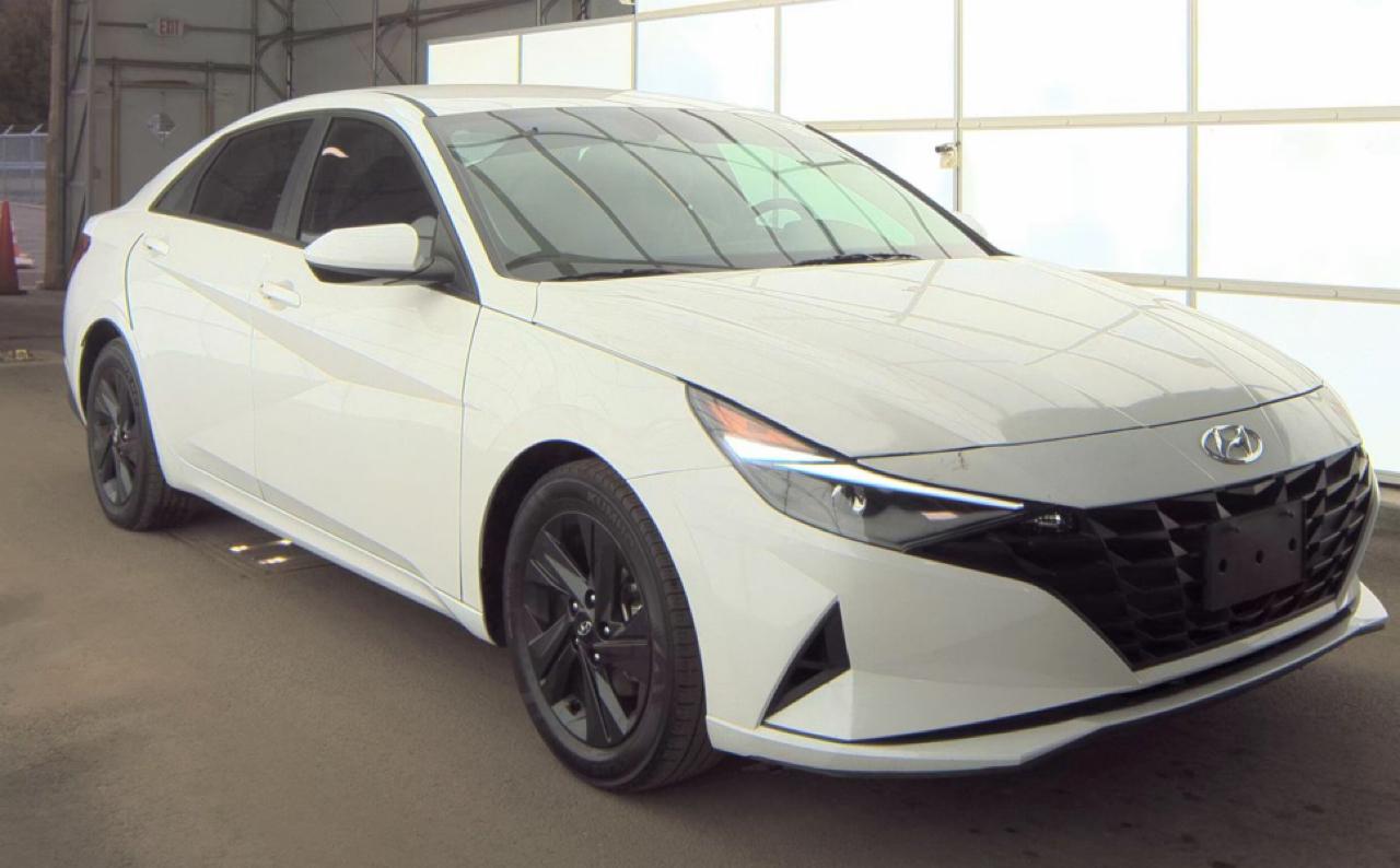 Hyundai Elantra SEL 2022