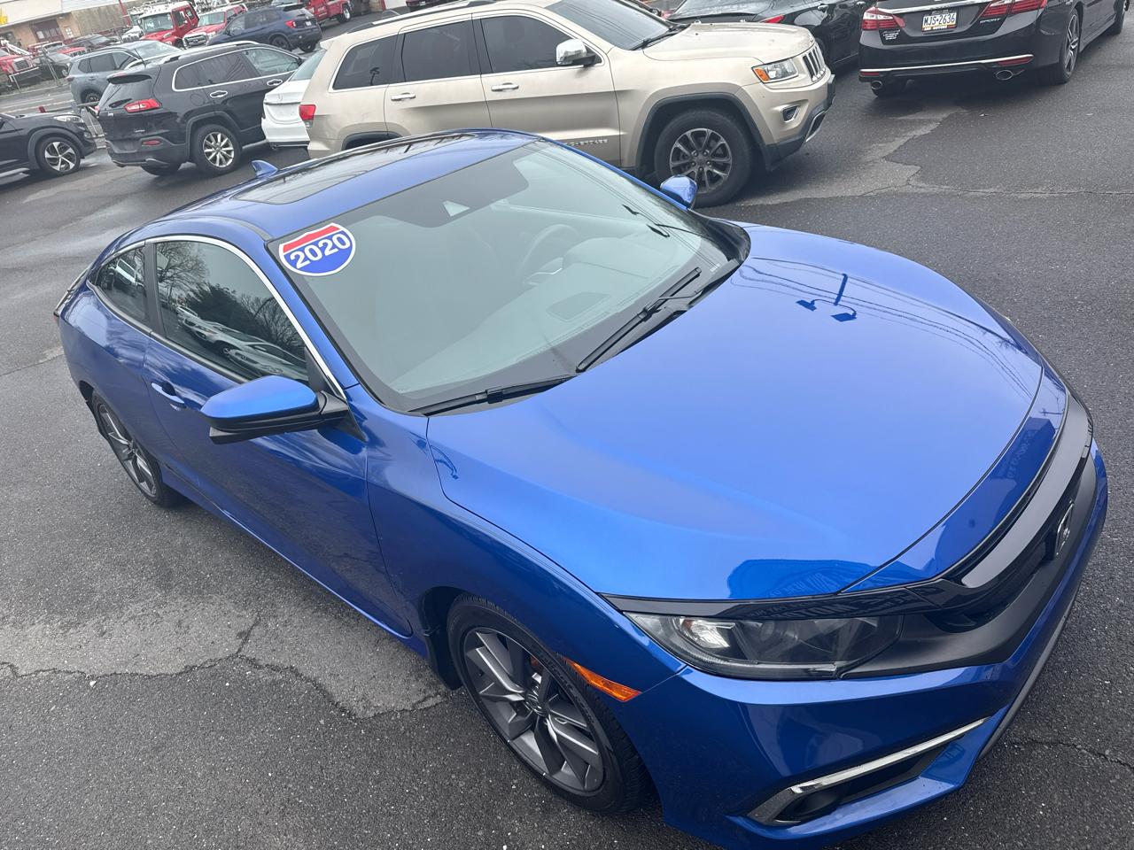 Honda Civic EX coupe 2020