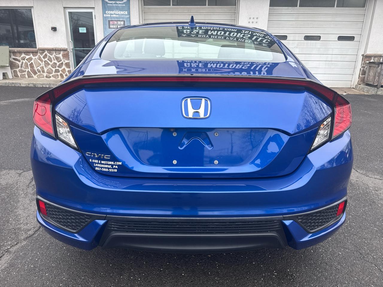 Honda Civic EX coupe 2020