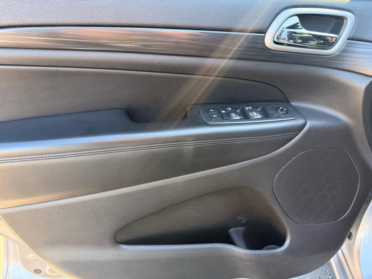 Jeep Grand Cherokee 4WD 4dr Altitude 2020