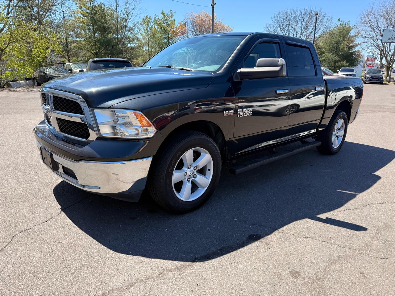 RAM 1500 SLT 2017