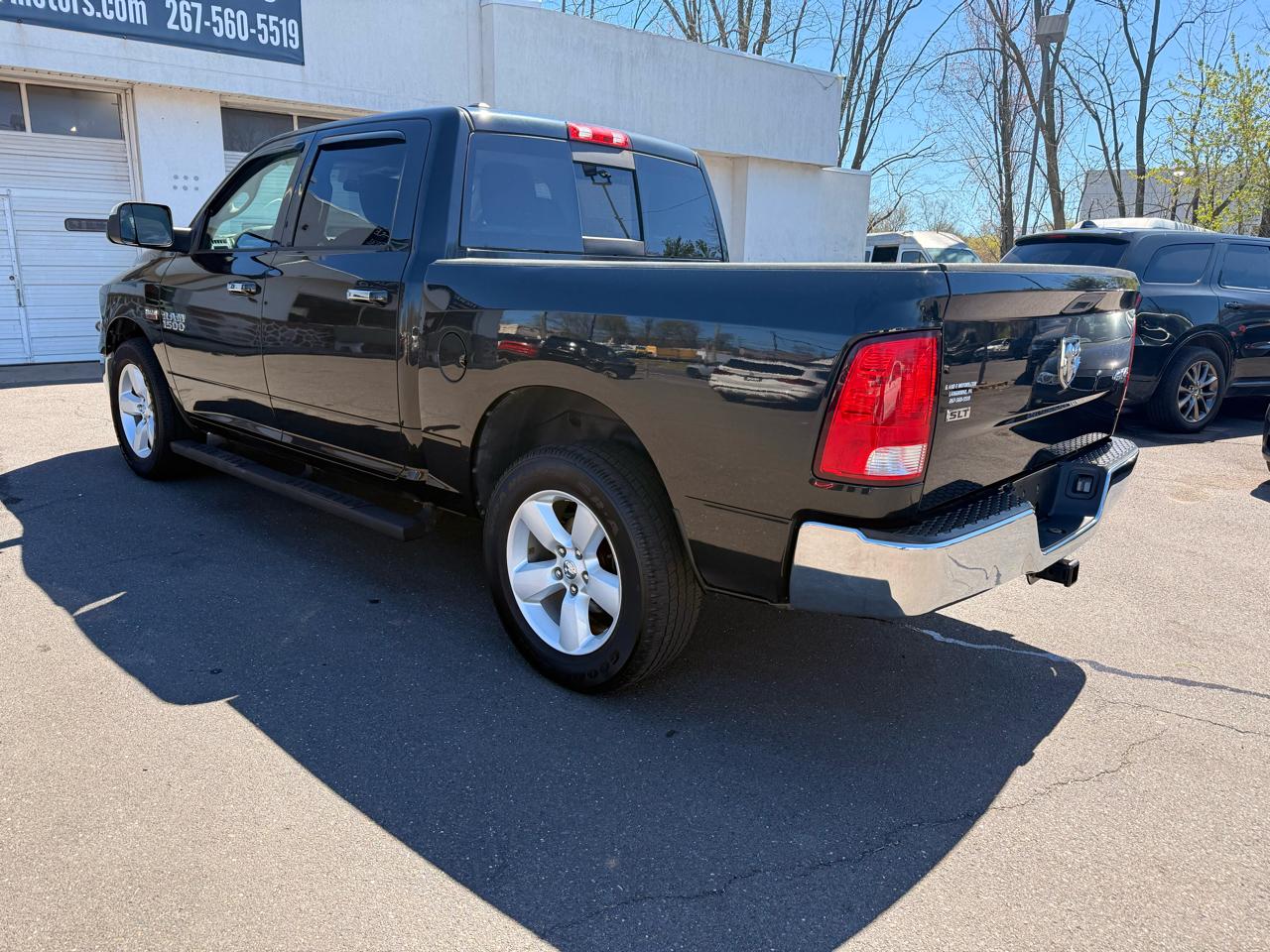 RAM 1500 SLT 2017