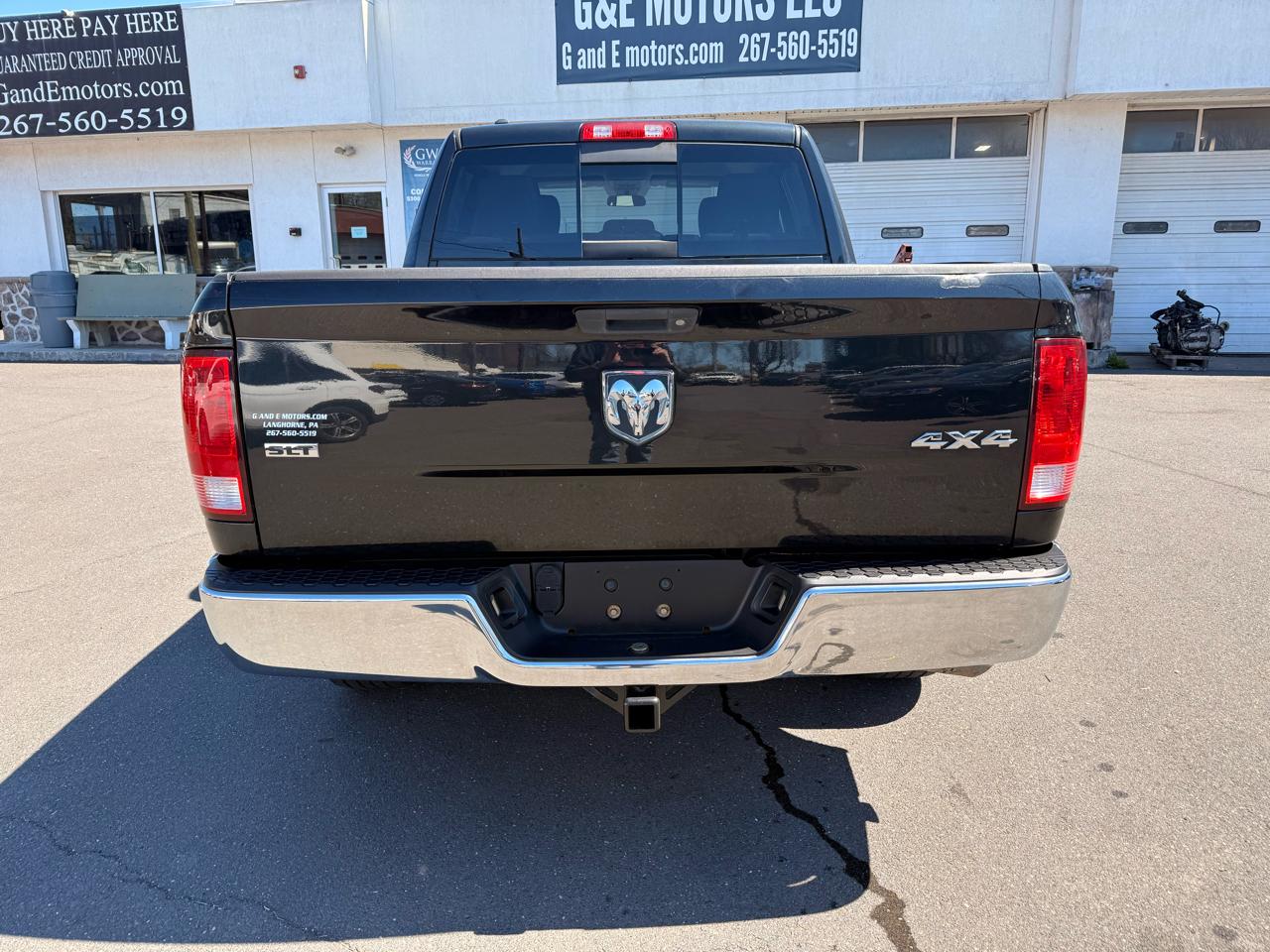 RAM 1500 SLT 2017