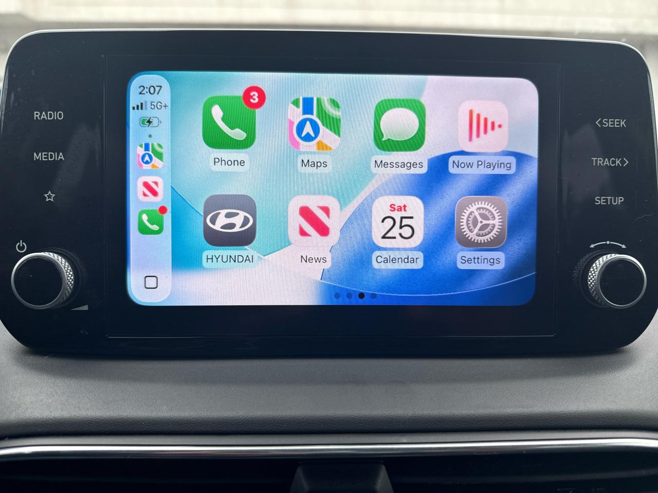 Hyundai Santa Fe SE 2023