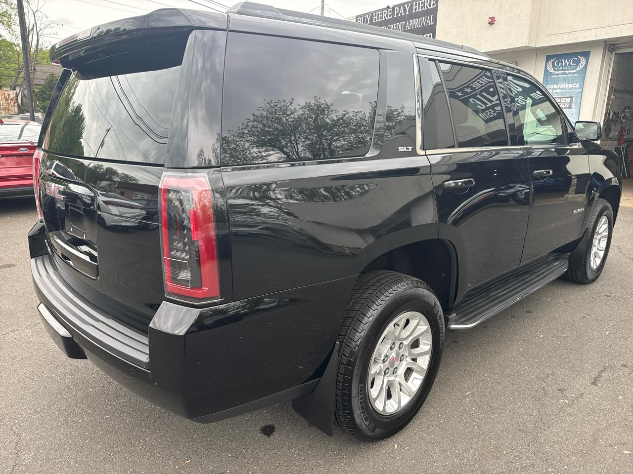 GMC Yukon SLT 4WD 2017