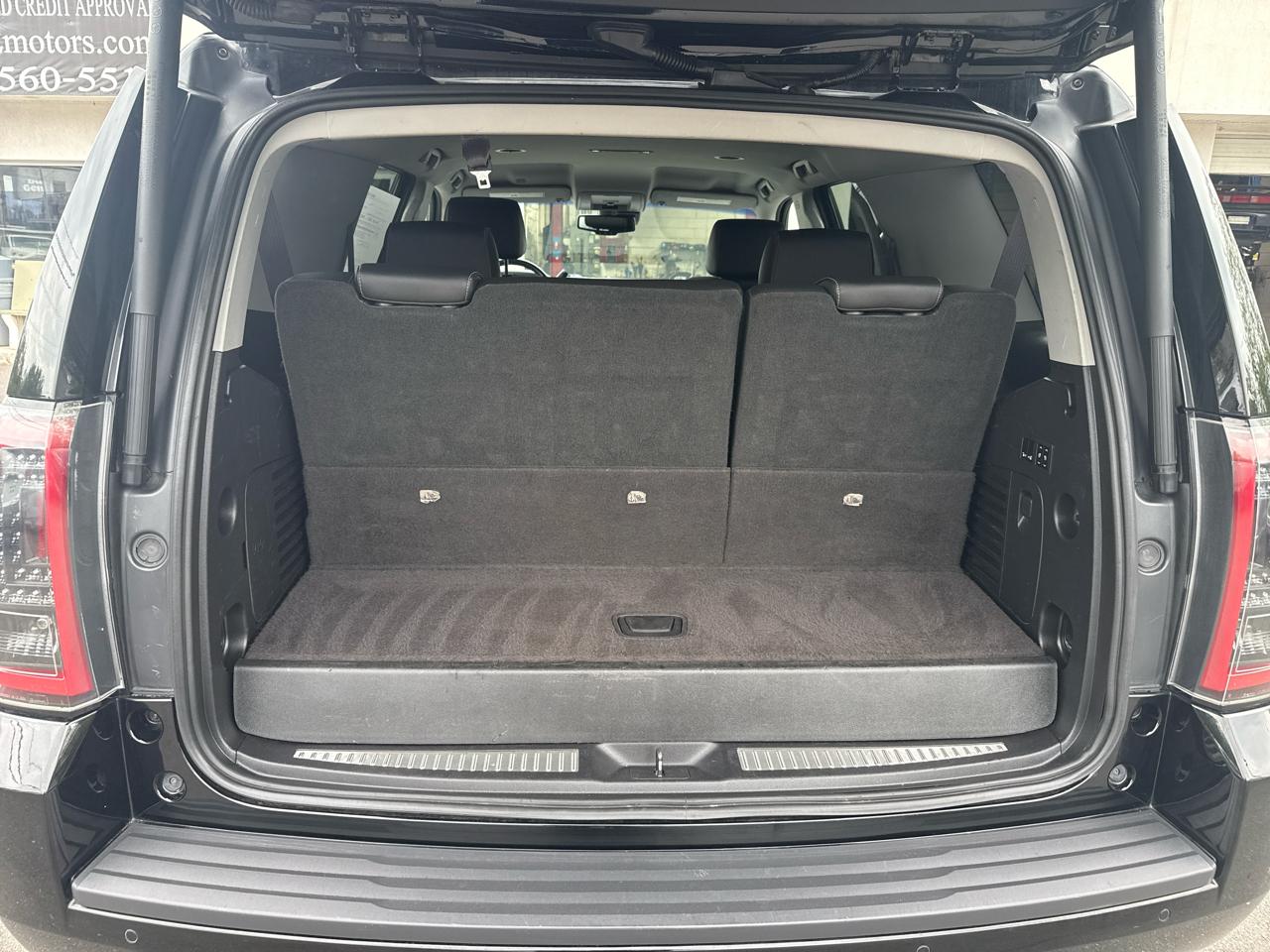GMC Yukon SLT 4WD 2017