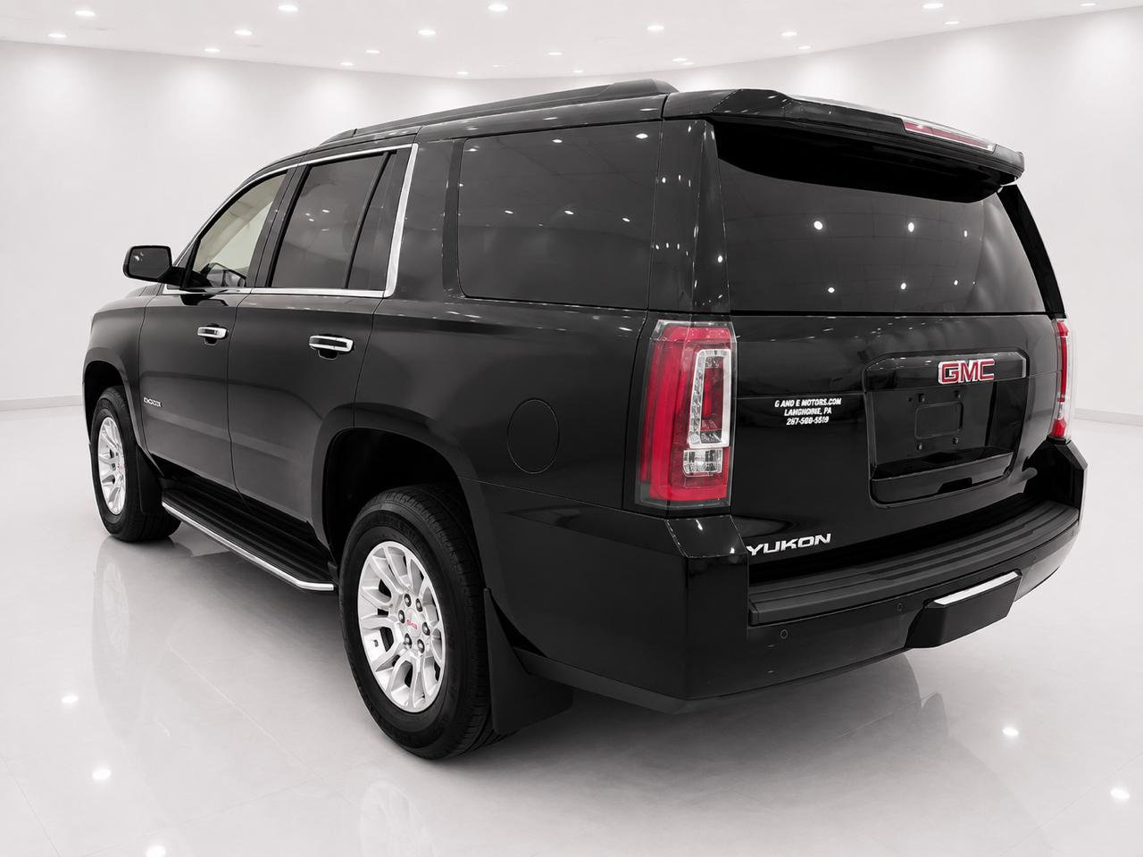 GMC Yukon SLT 4WD 2017