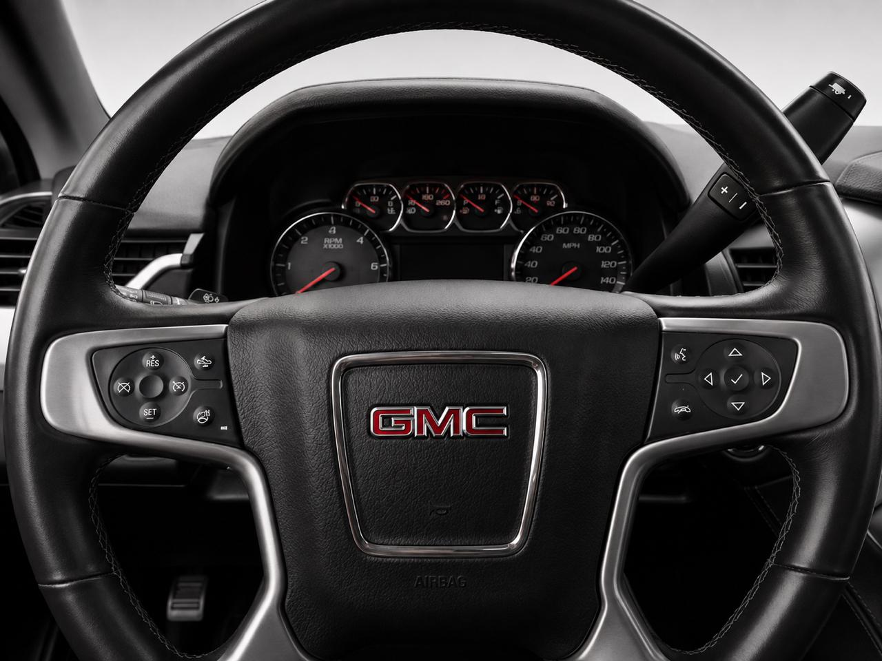 GMC Yukon SLT 4WD 2017