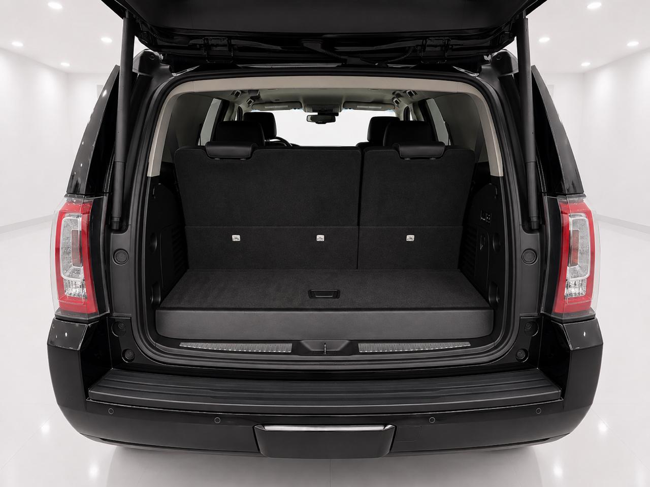 GMC Yukon SLT 4WD 2017