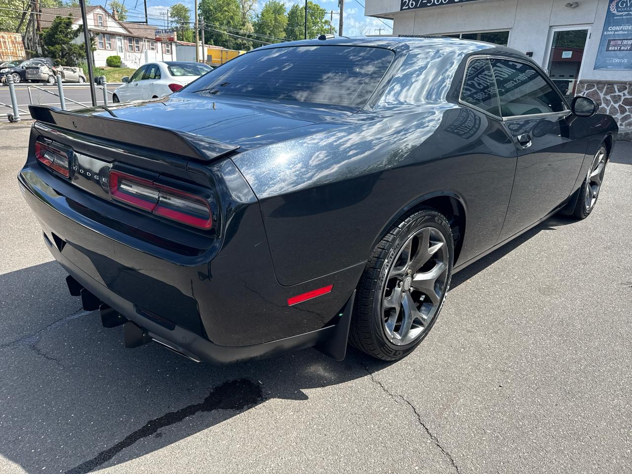 Dodge Challenger SXT 2015