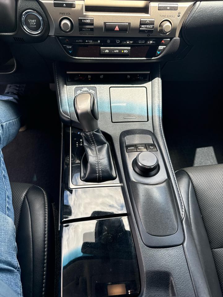 Lexus ES 350 Sedan 2018