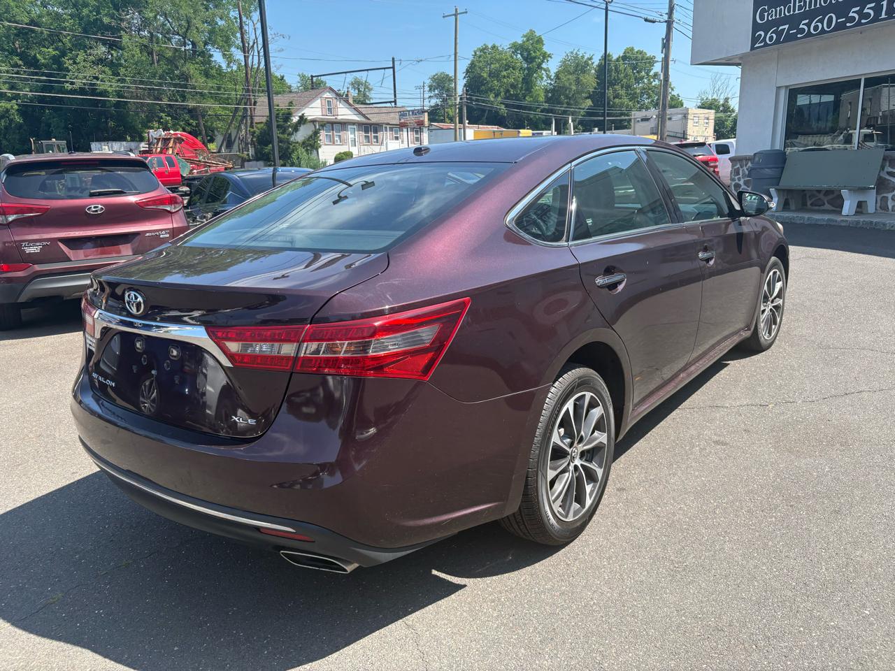 Toyota Avalon XLE Plus 2017