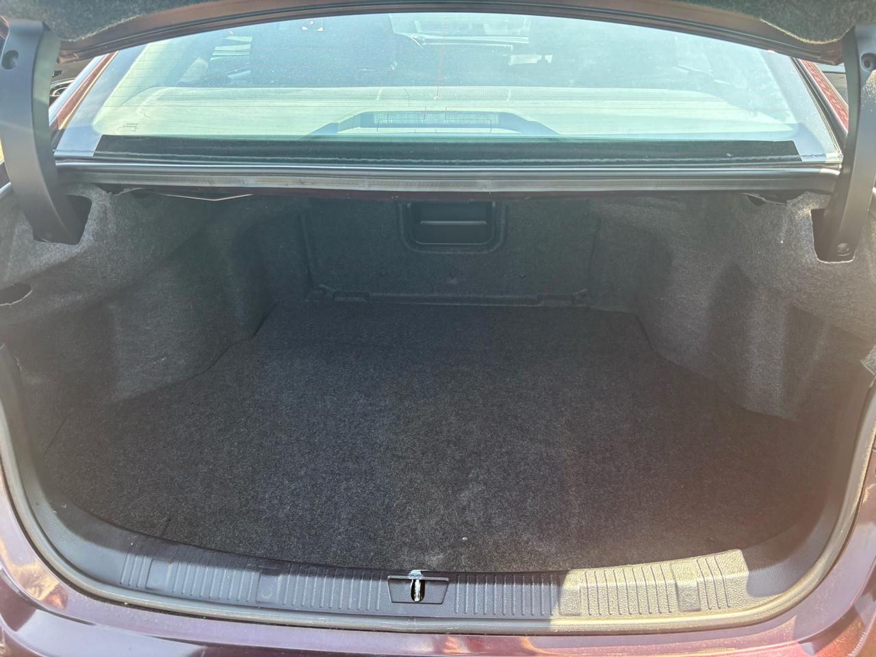 Toyota Avalon XLE Plus 2017