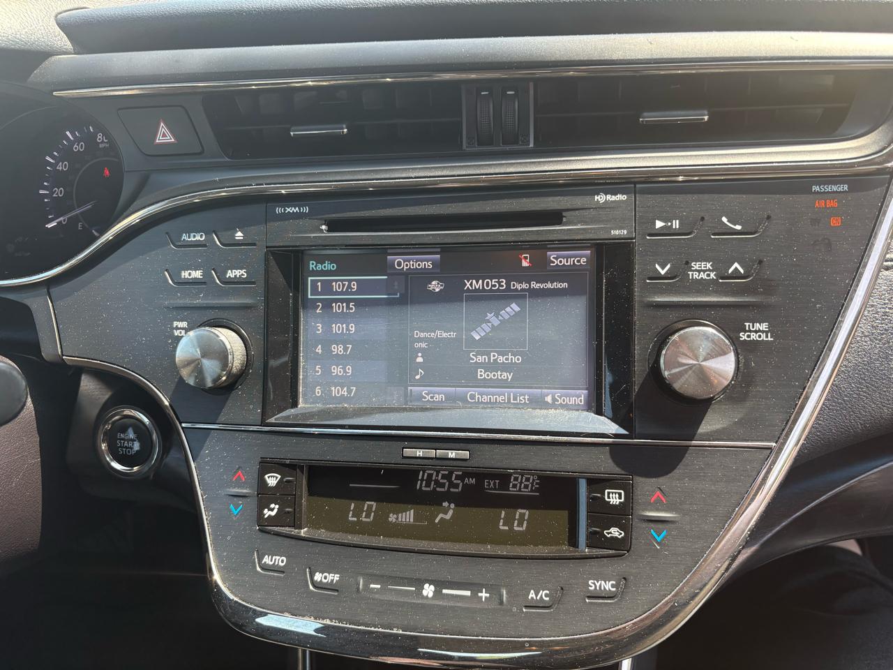 Toyota Avalon XLE Plus 2017
