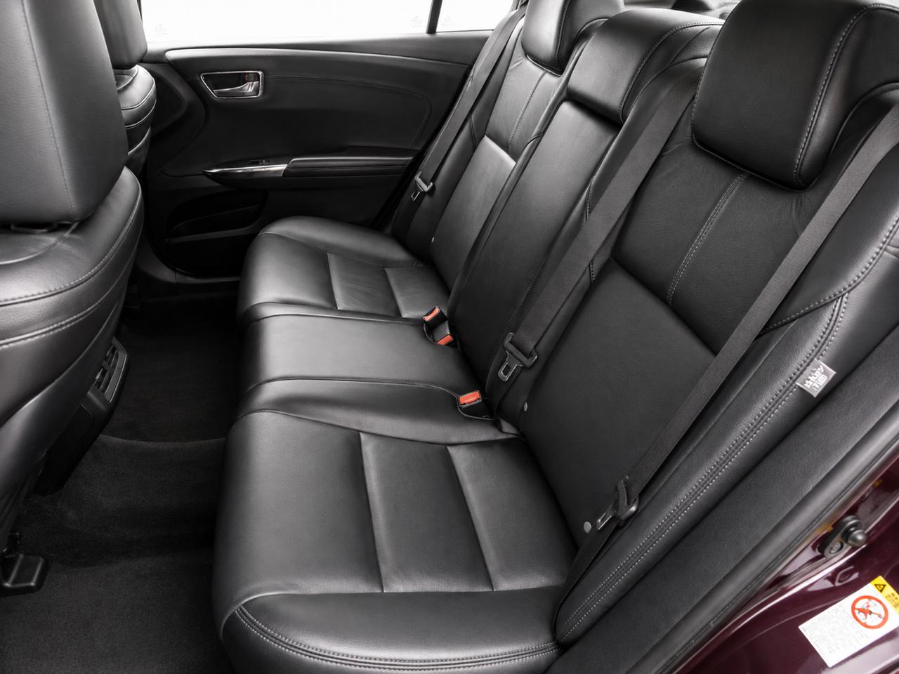 Toyota Avalon XLE Plus 2017