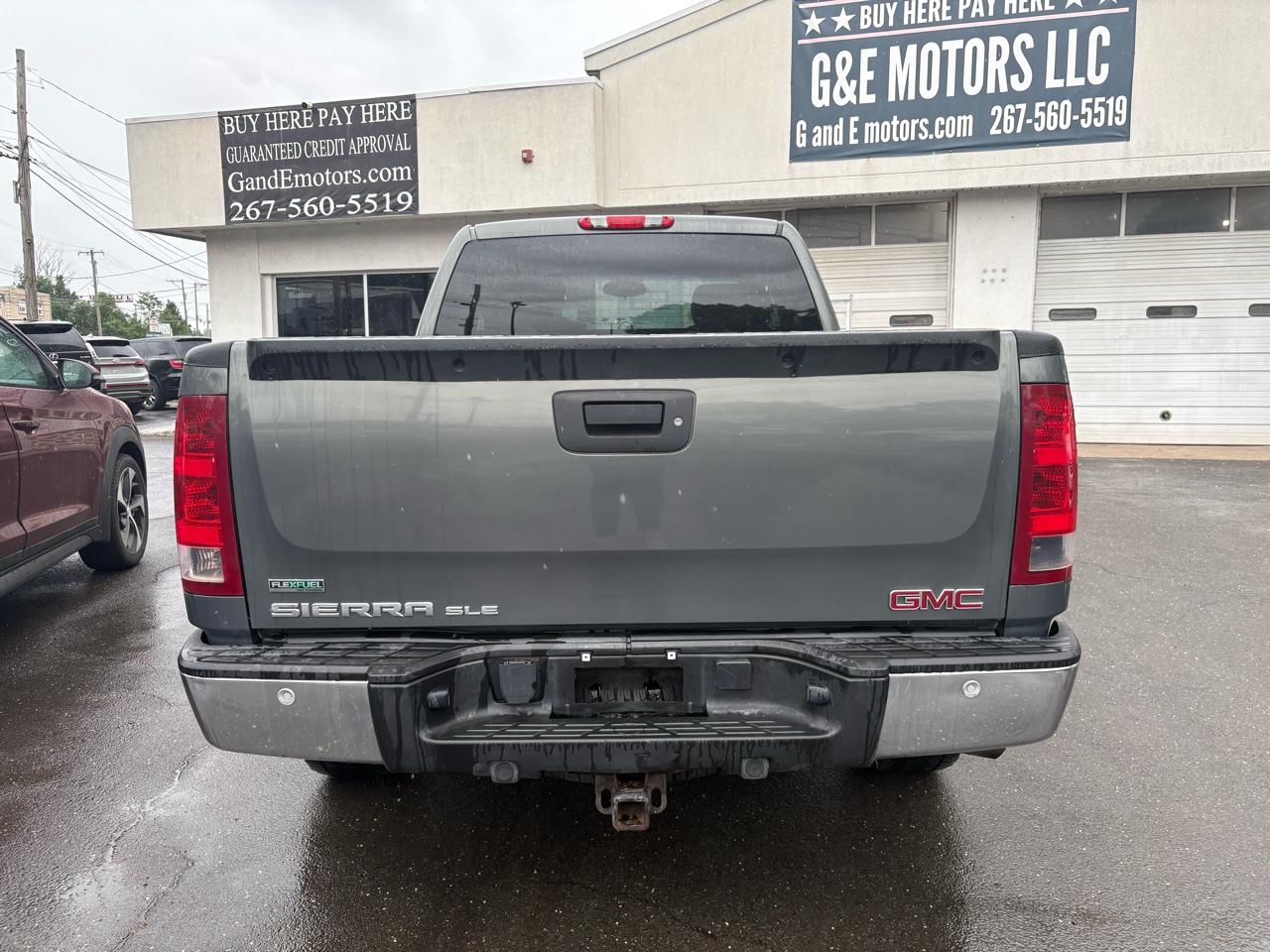 GMC Sierra 1500 SLE Ext. Cab 4WD 2011