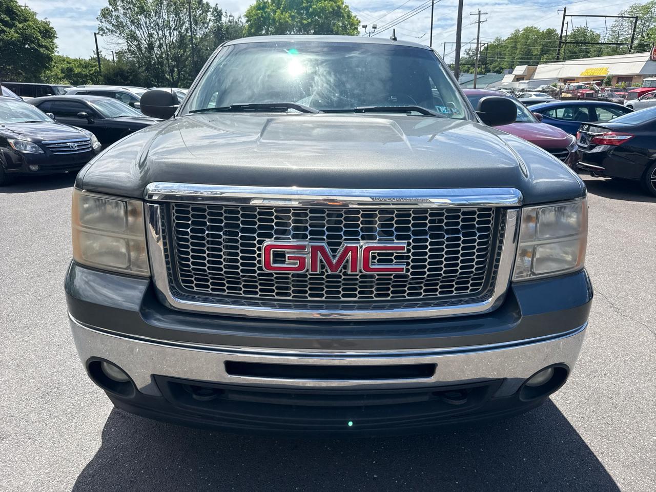 GMC Sierra 1500 SLE Ext. Cab 4WD 2011