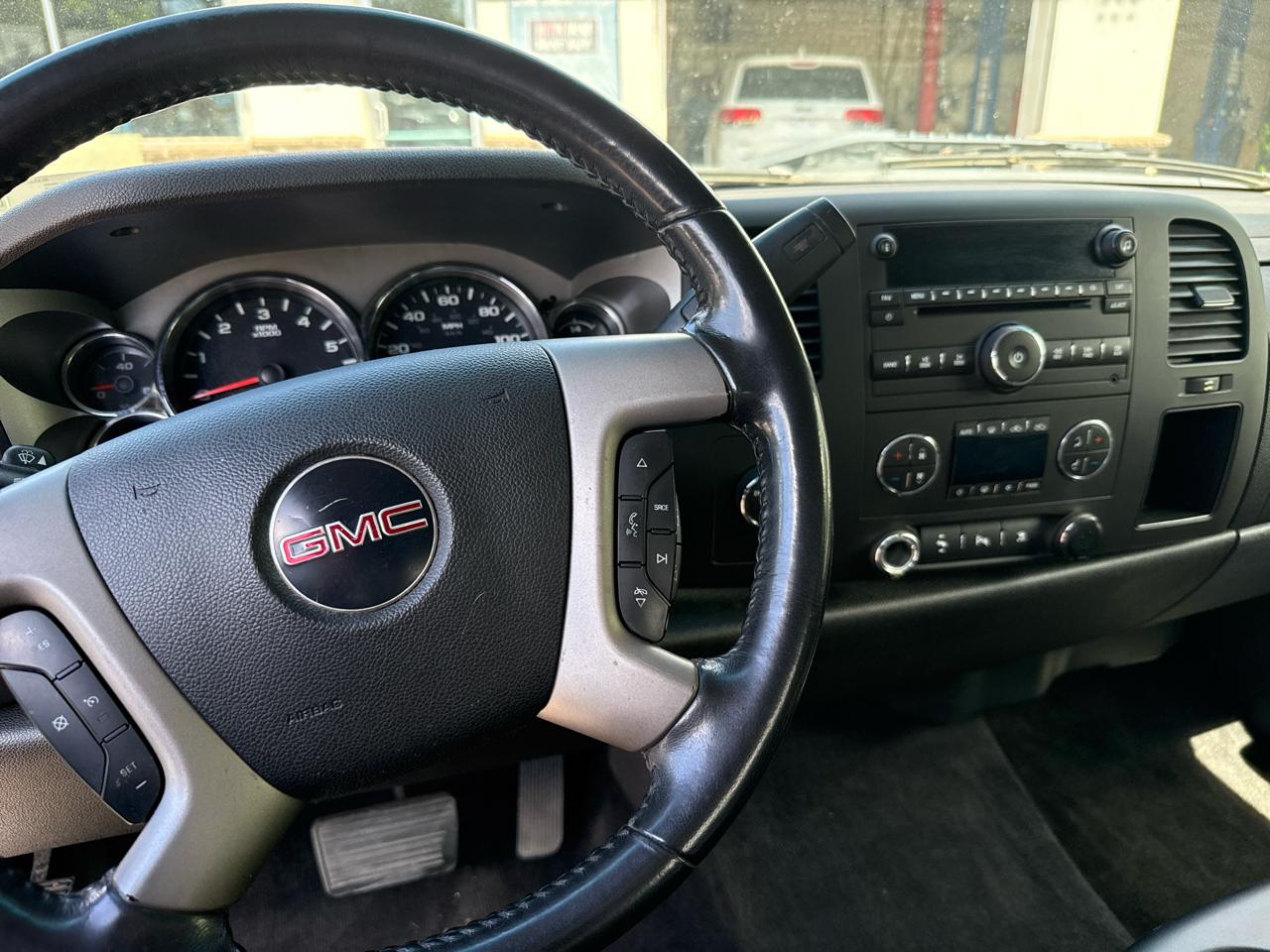 GMC Sierra 1500 SLE Ext. Cab 4WD 2011