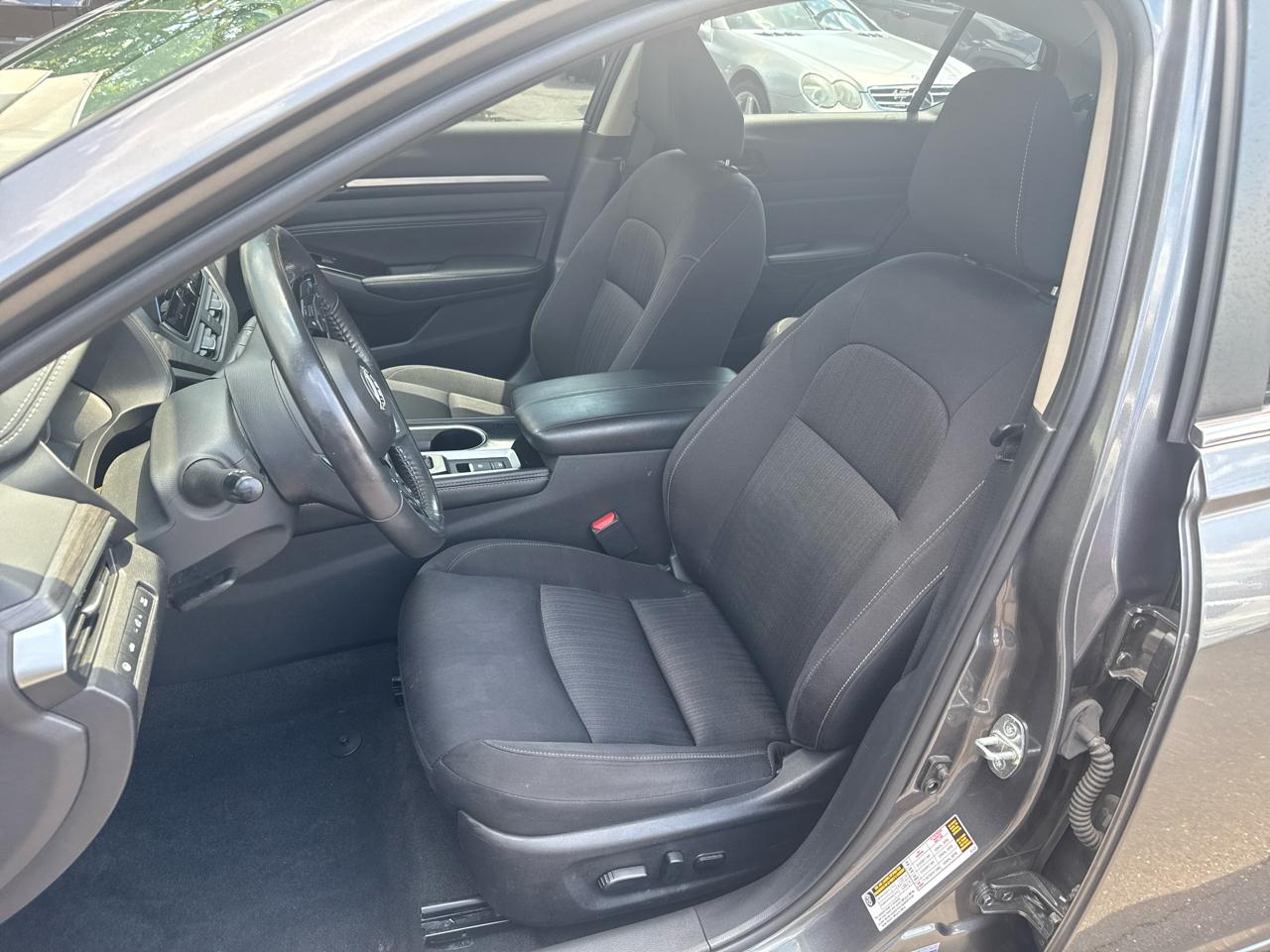 Nissan Altima 2.5 SV 2023