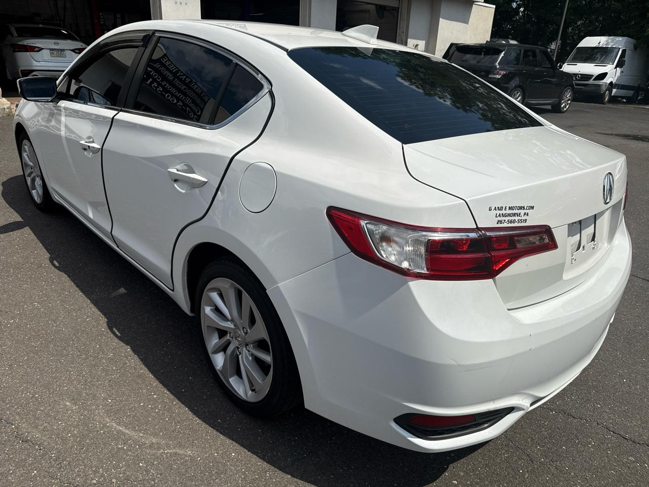 Acura ILX 8-Spd AT w/ Premium Package 2016