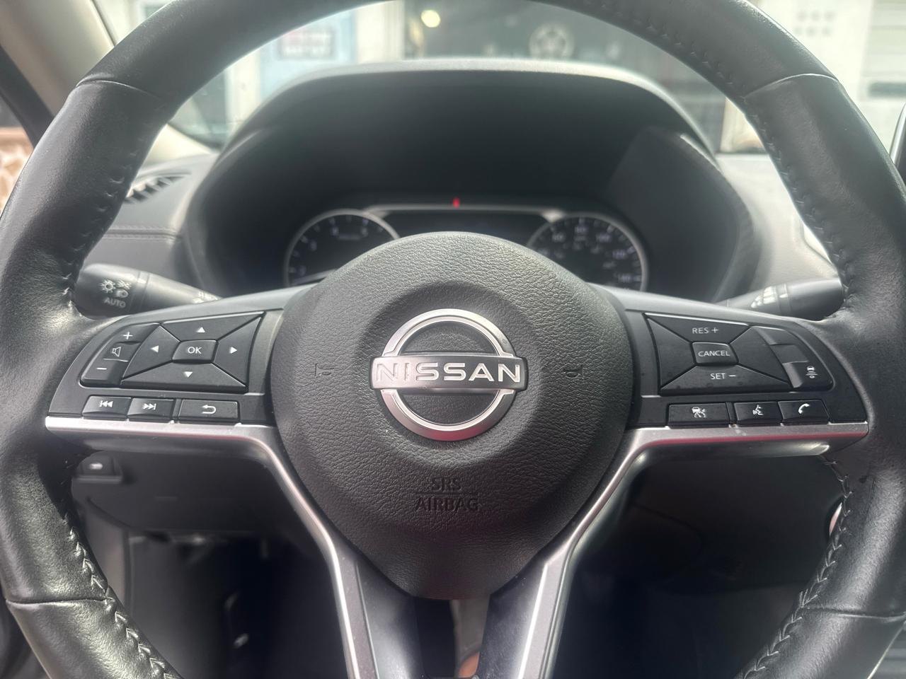 Nissan Sentra SV 2025