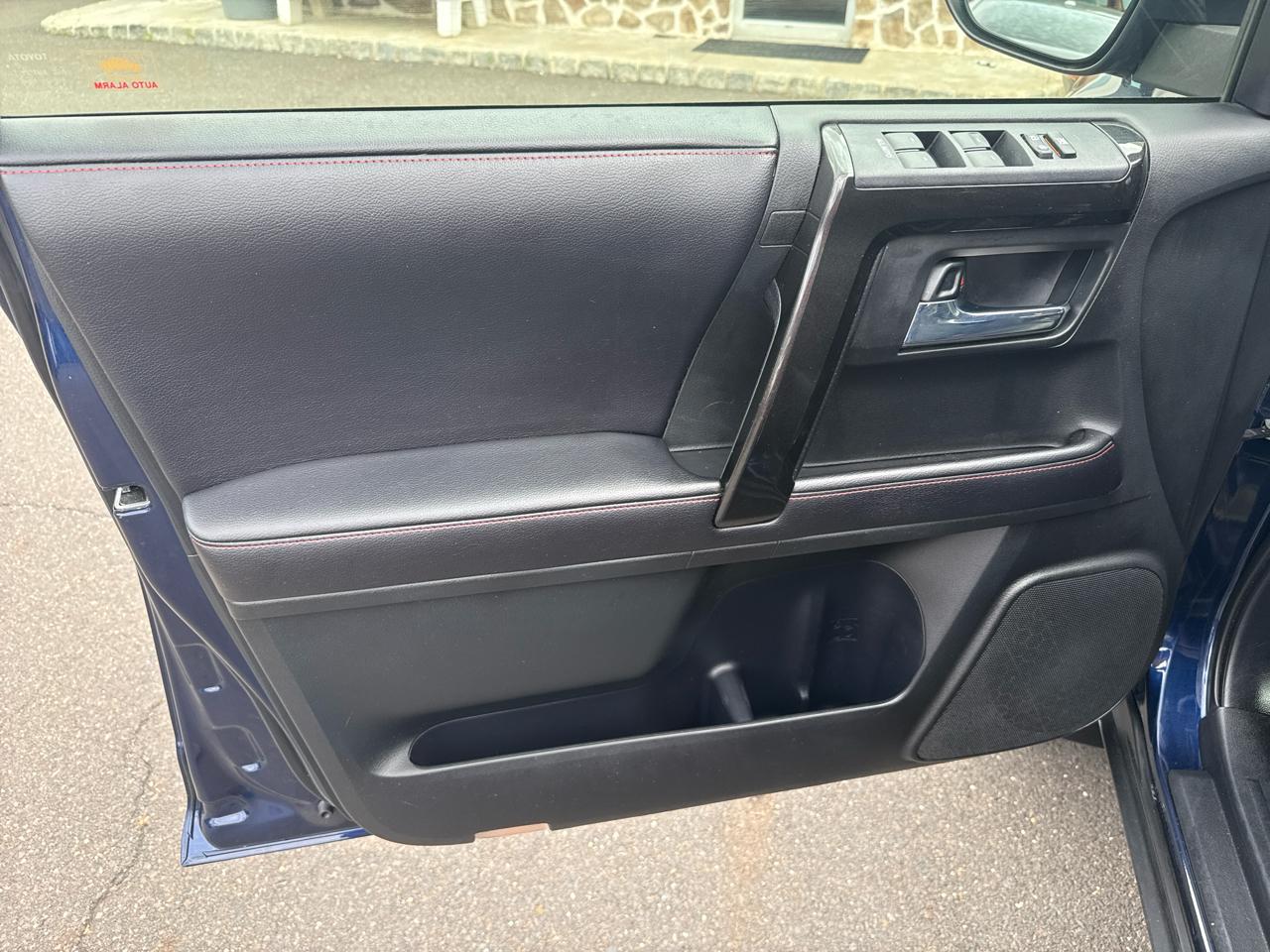 Toyota 4Runner Trail Edition Prem 4D SUV 4X4 V6 2016