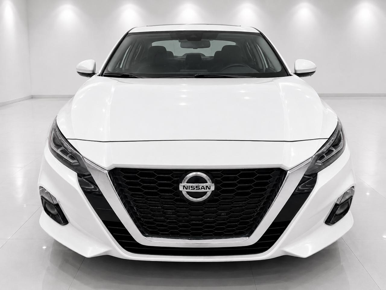 Nissan Altima  2020